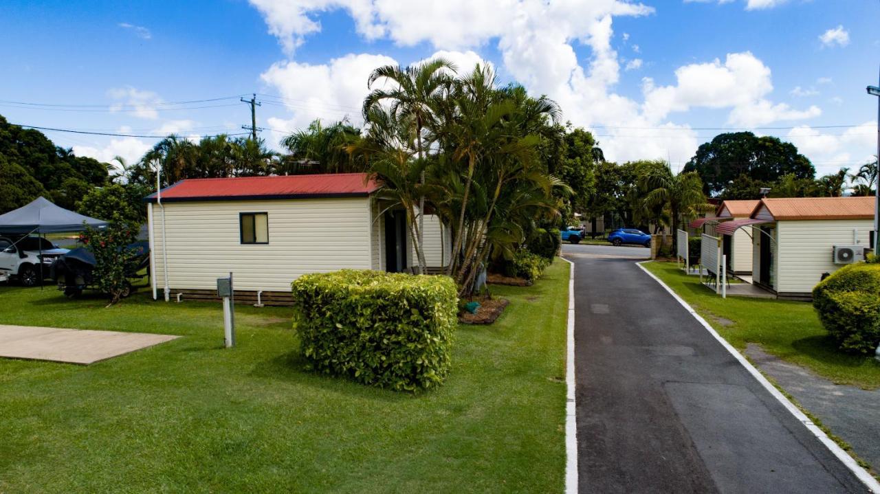 Sarina Palms Caravan And Cabins Village Eksteriør bilde